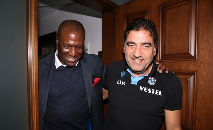 Kevin Campbell'den Trabzonspor'a ziyaret