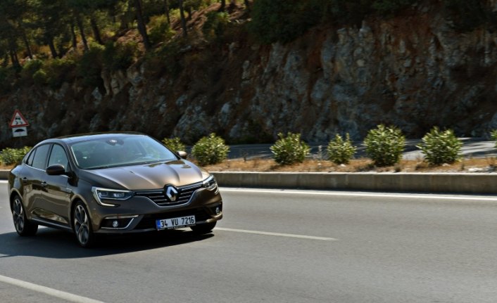Megane Sedan’a yeni nesil motorlar