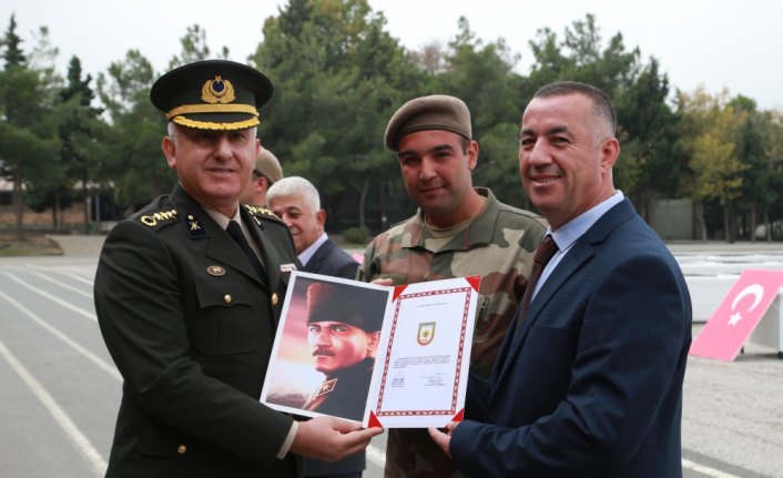 Samsun'da eğitimi tamamlayan erler yemin etti