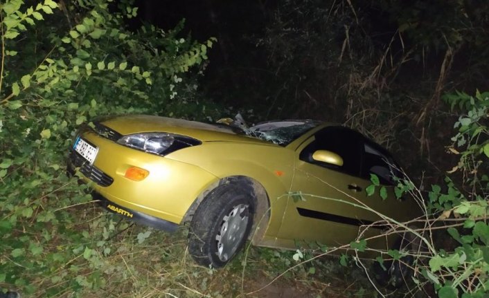 Samsun'da otomobil şarampole devrildi: 3 yaralı