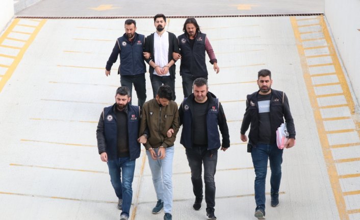 Sosyal medyadan terör propagandası ve Cumhurbaşkanına hakarete gözaltı