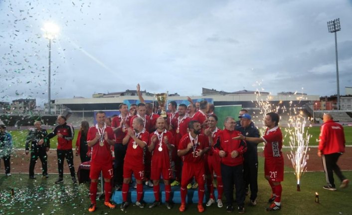 Uluslararası Masterler ve Veteranlar Futbol Turnuvası