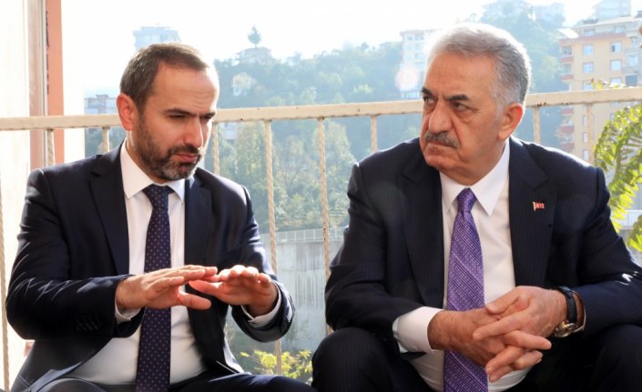 AK Parti Genel Başkan Yardımcısı Hayati Yazıcı'dan 