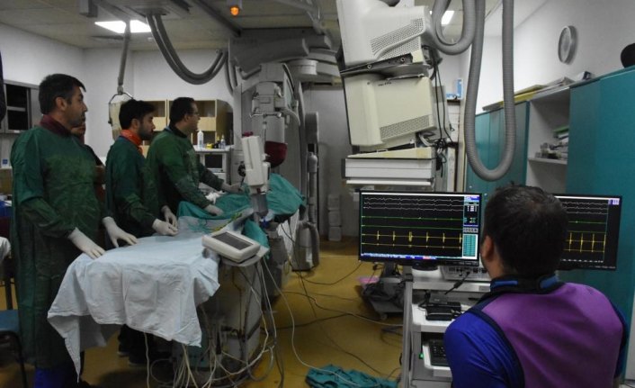 Akciğerinde pıhtı oluşan doktor, ameliyatla sağlığına kavuştu