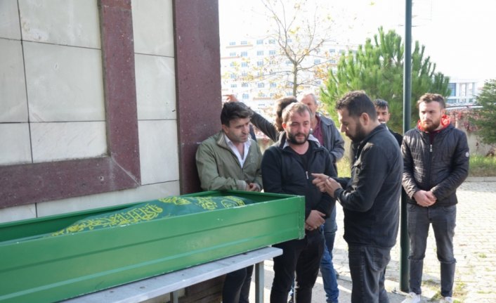 Bafra'da silahlı saldırı sonucu ölen kişinin cenazesi defnedildi