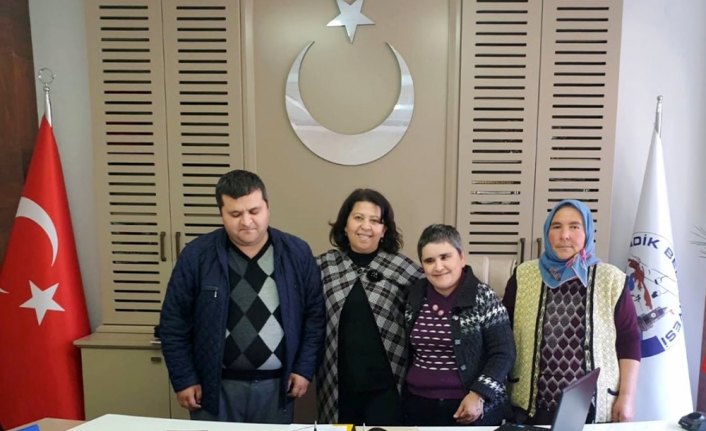 Belediye Başkanı Özel, görme engelli kardeşlerle görüştü