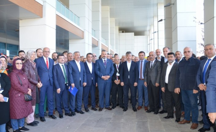 Doktorun WhatsApp grubundaki paylaşımına suç duyurusu