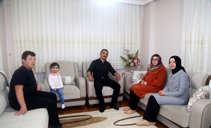 Görme engelli arkadaşının 