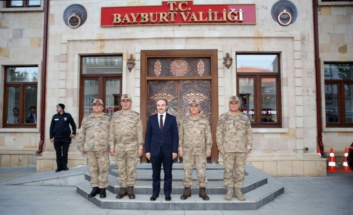 Jandarma Genel Komutanı Orgeneral Arif Çetin'den Bayburt Valiliği'ne ziyaret