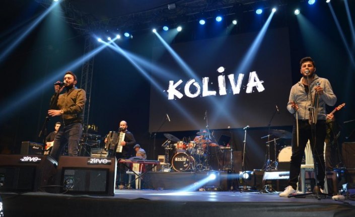 Koliva ve Resul Dindar Ereğli'de sahne aldı