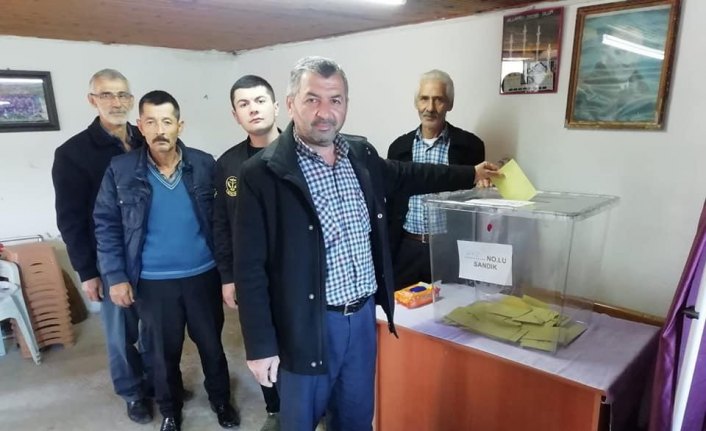 Köylüler referandumda evet oyu kullandı