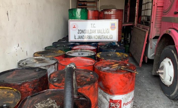 Zonguldak'ta 10 bin litre kaçak madeni yağ ele geçirildi