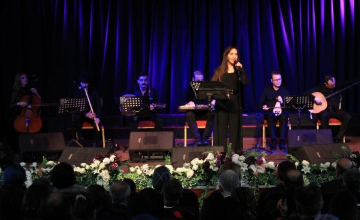 Aylin Şengün Taşçı, Samsun'da Türk müziği konseri verdi