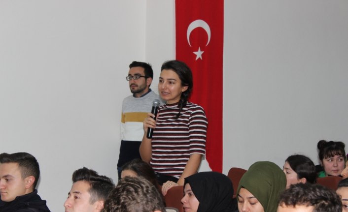 Başkan Karadeniz öğrencilerle biraraya geldi