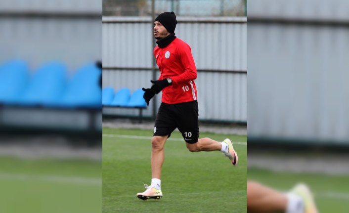 Çaykur Rizesporlu Umar, formunu korumak istiyor