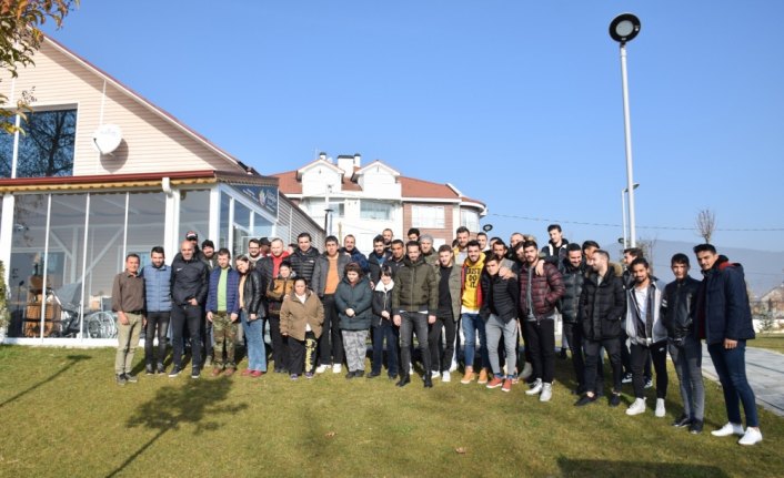 Fotoğrafseverlerden Boluspor'a moral kahvaltısı