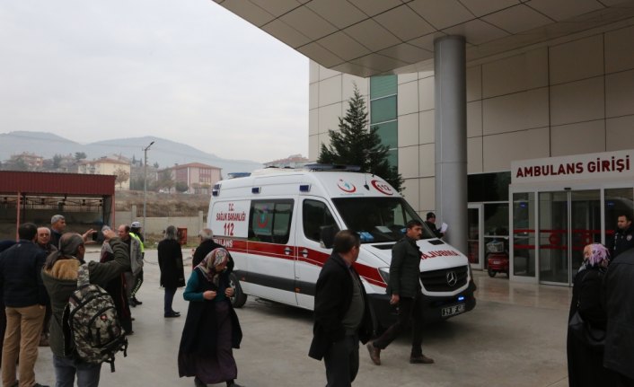 GÜNCELLEME - Çorum'da karbonmonoksit gazından zehirlenen 103 öğrenci hastaneye kaldırıldı