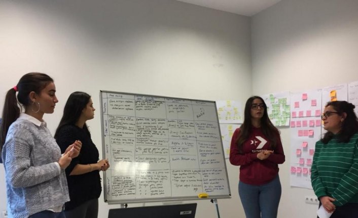 KBÜ'lü öğrencilere proje eğitimi verildi