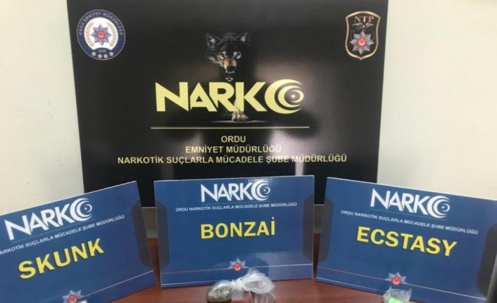 Ordu'da uyuşturucu ticareti yaptıkları iddiasıyla yakalanan 3 şüpheli tutuklandı