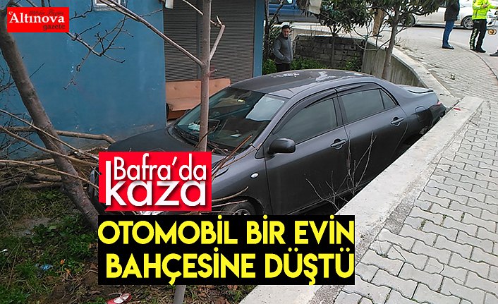 OTOMOBİL BİR EVİN BAHÇESİNE DÜŞTÜ: 2 YARALI