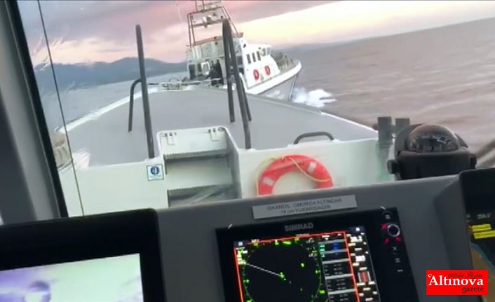 Türk Sahil Güvenlik botunun Yunan botunu kovalama anı kamerada
