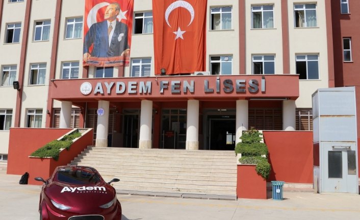 Aydem'den, Denizli'deki Fen Lisesi öğrencilerine hızlı internet hizmeti