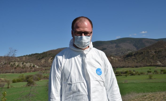 Çiftçilerin sosyal mesafesi drone ile denetleniyor