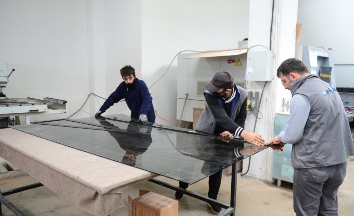 Kredi desteğiyle yeni fabrika için makine alımı yaptı