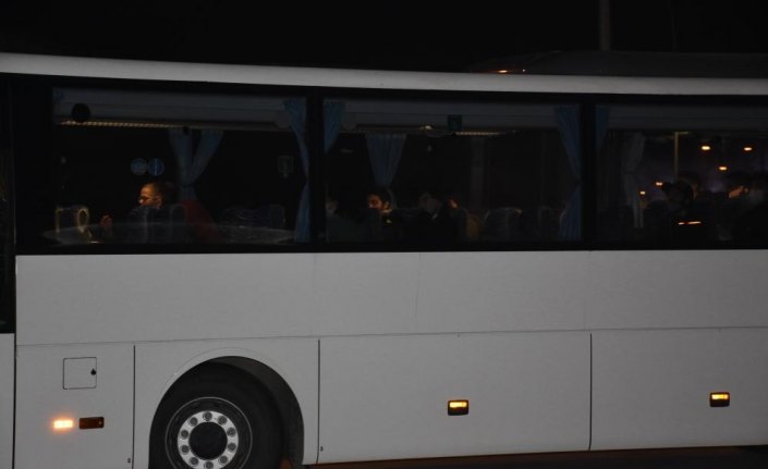 Polonya'daki 212 Türk vatandaşı Ordu'ya getirildi