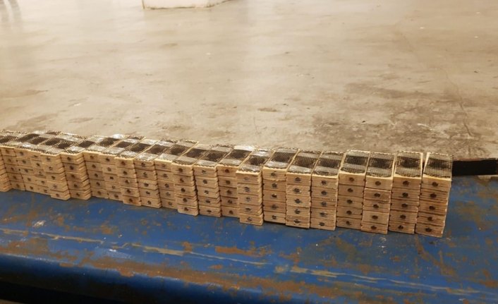 Sarp Gümrük Kapısı'nda 1500 canlı kraliçe arı ve uyuşturucu ele geçirildi