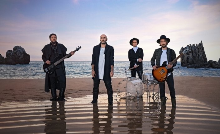 TV+ ve fizy’den #EvdeHayatVar için söylenen şarkılara 8 milyon eşlik etti