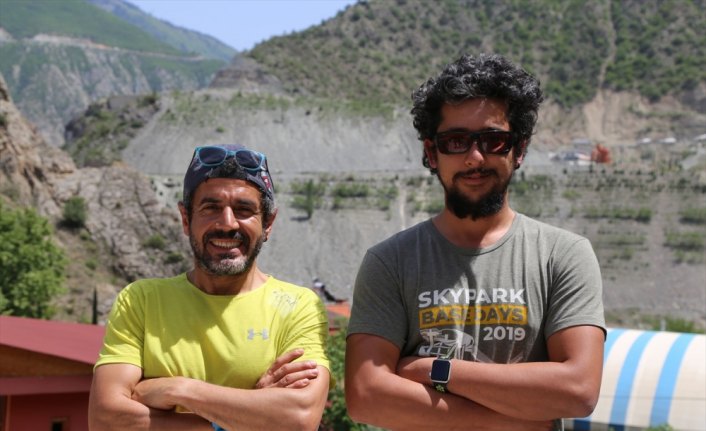 19 Mayıs'ın 101. yıl dönümünde Atatürk'ü gökyüzünde andılar