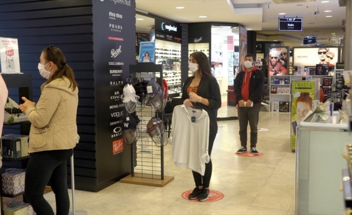 Boyner nöbetçi mağazalarında “Temassız Mağazacılık” konseptiyle hizmette