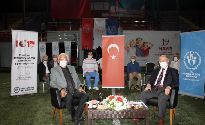 Ereğli'de 700 bin maske dağıtıldı