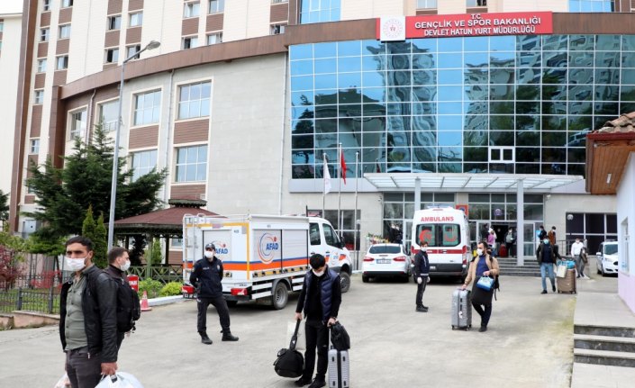 Rize'de karantina süresi dolan 193 kişi evlerine uğurlandı