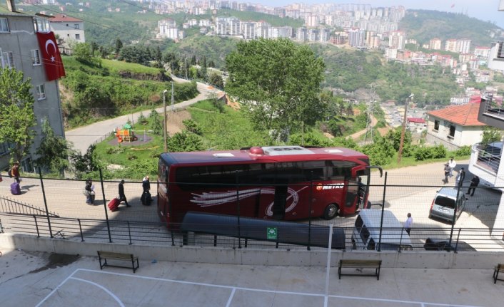 Trabzon'da karantina süresi dolan 161 kişi evlerine gönderildi
