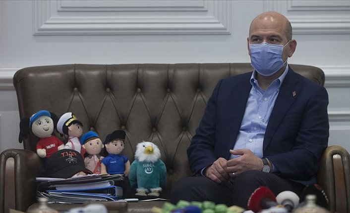 İçişleri Bakanı Soylu İdlib için 10 briket ev daha bağışladı