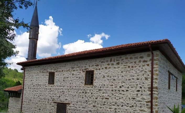 Kastamonu Vakıflar Bölge Müdürü Pınar, 569 yıllık Küre-i Hadid Camisi'ni ziyaret etti
