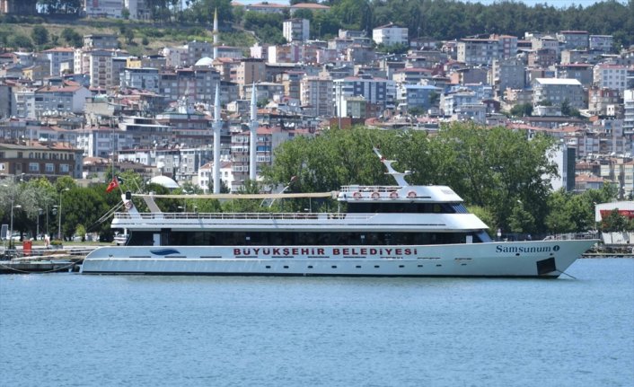 Samsun'da Kovid-19 tedbirleri kapsamında durdurulan gemi seferleri yeniden başladı