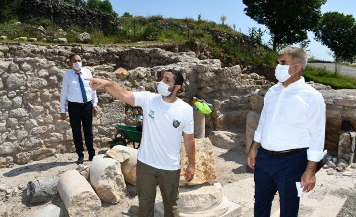 Vali Gürel, Hadrianoupolis Antik Kenti'nde incelemelerde bulundu