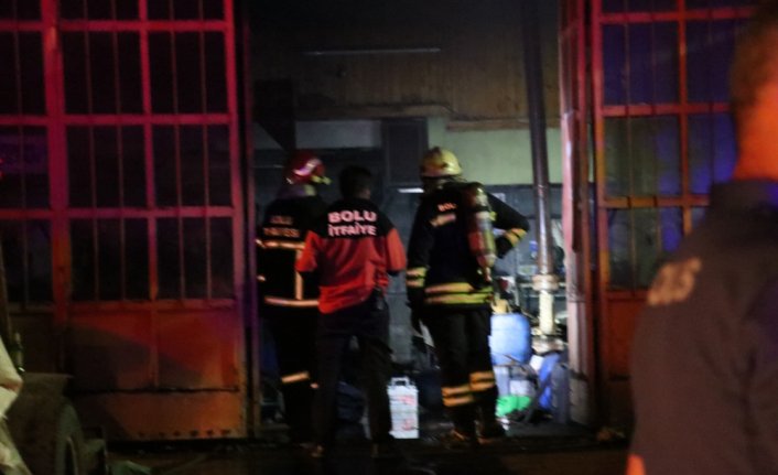 Bolu'da iş yeri yangını