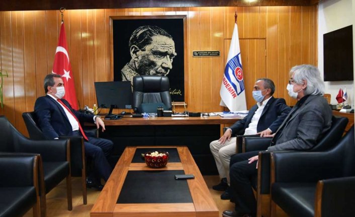 İl Emniyet Müdürü Tuğ, KARDEMİR Genel Müdürü Utkanlar'ı ziyaret etti