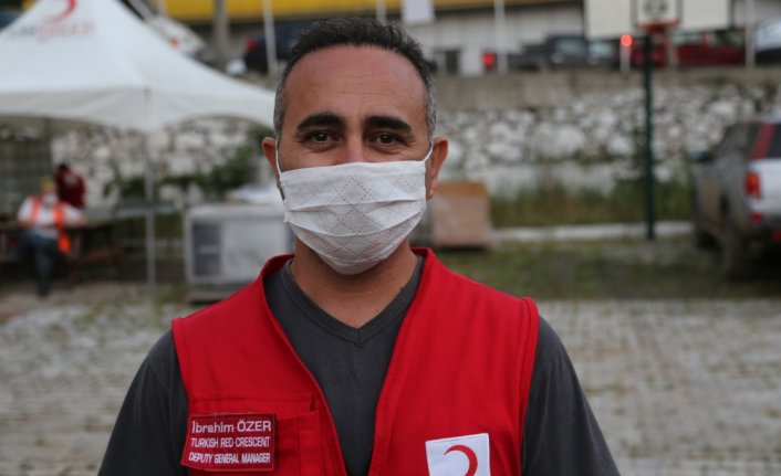 Türk Kızılay Giresun sel bölgesinde afetzedelerin ihtiyaçlarını karşılıyor