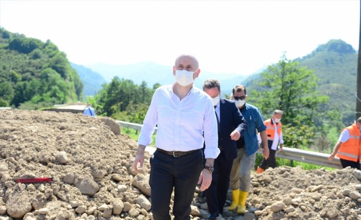 Ulaştırma ve Altyapı Bakanı Karaismailoğlu Tirebolu'da incelemelerde bulundu: