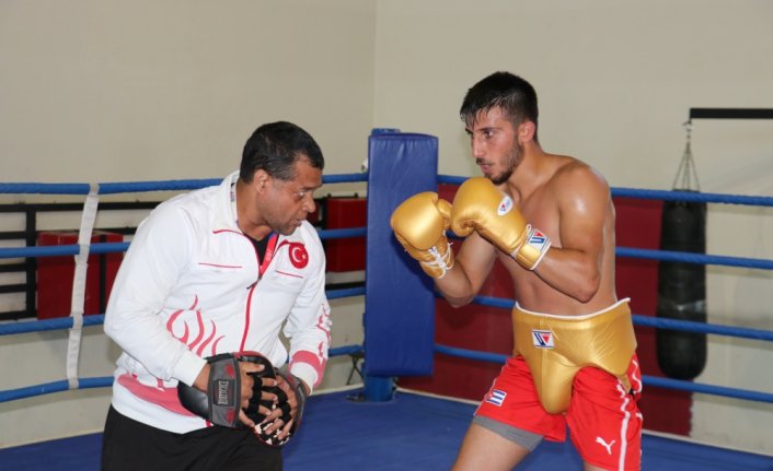 Erkek Milli Boks Takımı'nın Kastamonu'daki kampı sürüyor