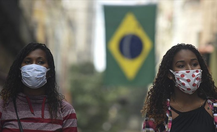 Kovid-19'dan son 24 saatte Hindistan'da 1086, Brezilya'da 836 kişi öldü