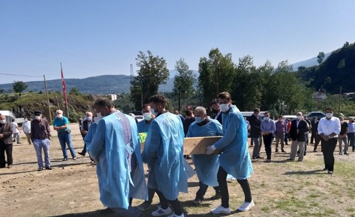 Ordu'da Kovid-19 tedavisi gören çift 2 gün arayla hayatını kaybetti