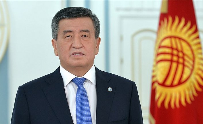 Eski Cumhurbaşkanı Atambayev, Cumhurbaşkanı Ceenbekov'un istifasını talep etti