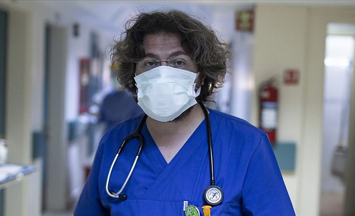 Prof. Dr. Tufan'dan koronavirüsle mücadelede 'tedbirsizlik' uyarısı