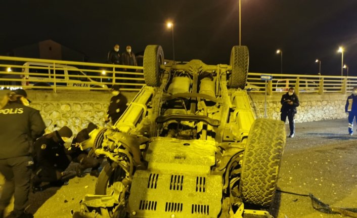 Karabük'te devrilen cipin sürücüsü yaralandı